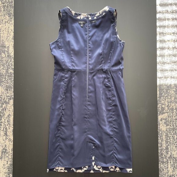 TALBOTS Navy and Beige V-Neck Dress, Womens Size 6 Petite; Ready to Ship - Picture 12 of 16